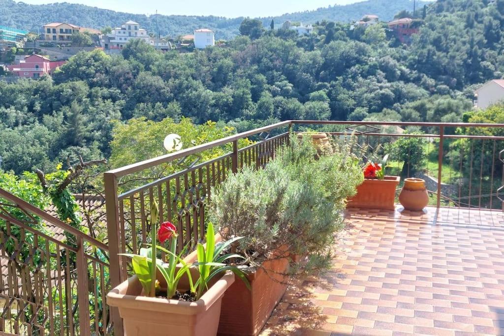 La Casa Di Nonna Lorenna Alassio Exteriör bild
